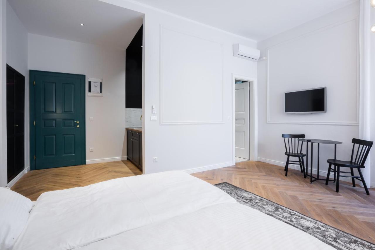 Apartman Otokar Osijek Eksteriør billede